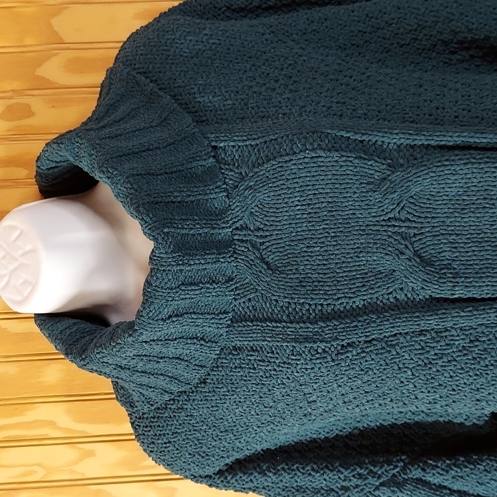 Seven7 sweater